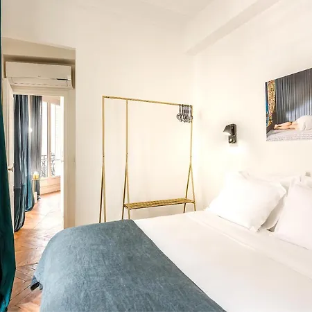 Opera Quatre Septembre Apartamento